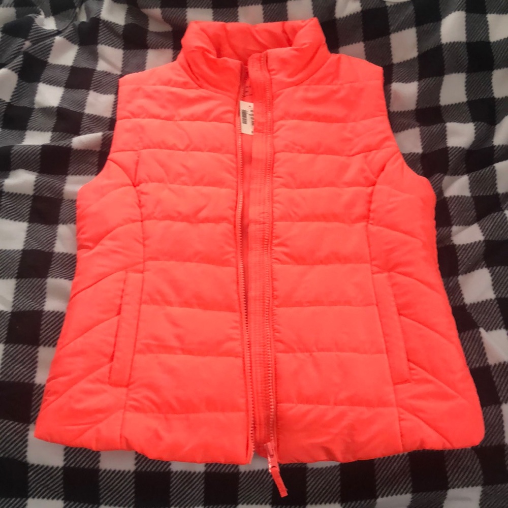 areopostale vest